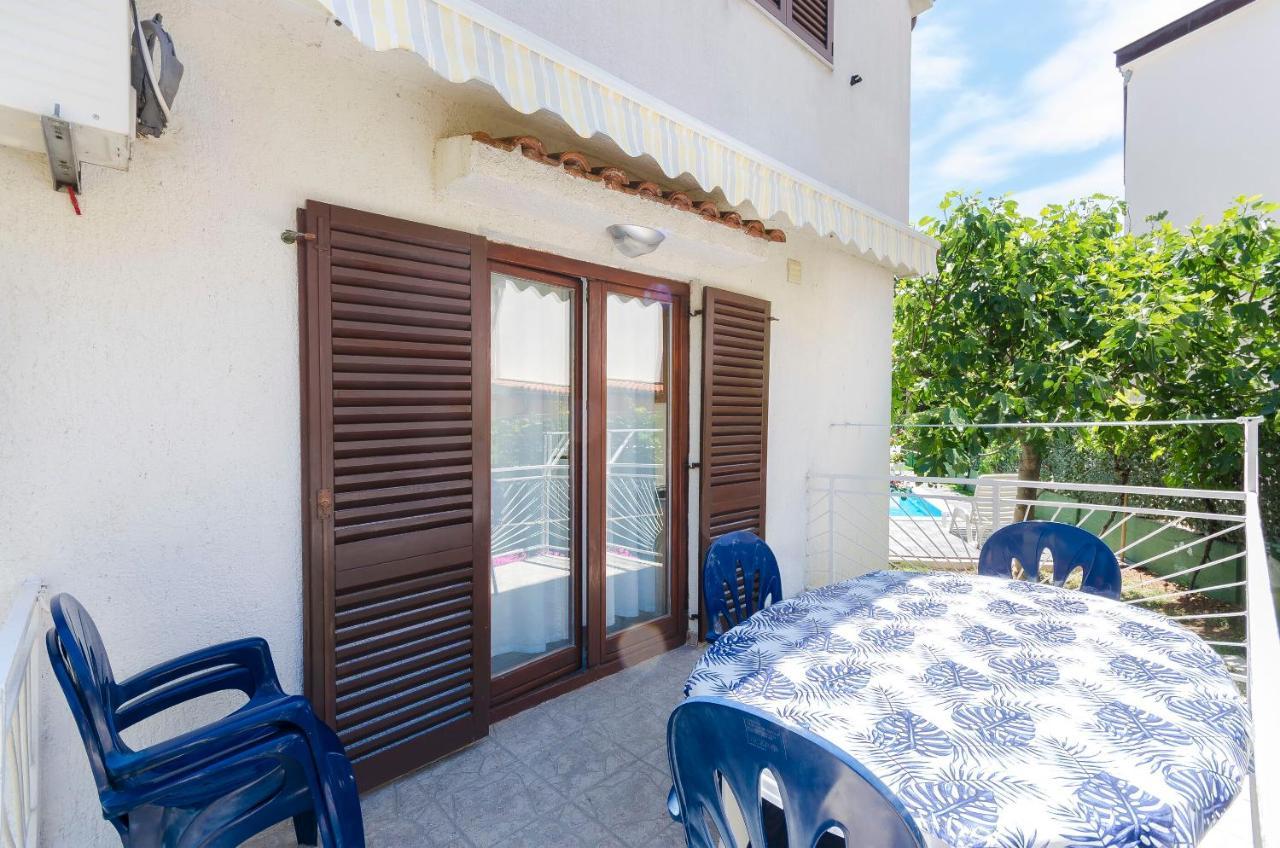 Apartment Milena Srima Zewnętrze zdjęcie